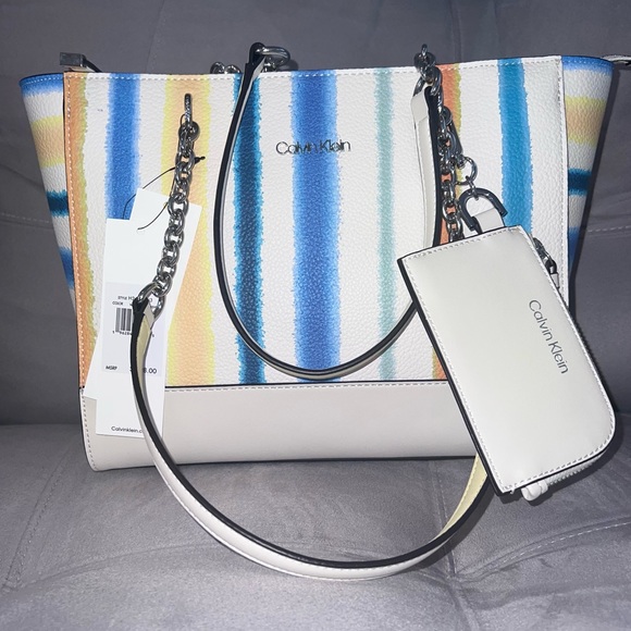 Calvin Klein Brand New Tote Bag with Coin Purse - Picture 1 of 10